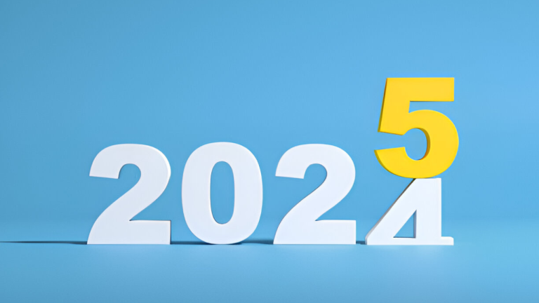 Top 7 Employee Training Programs to Implement in 2025