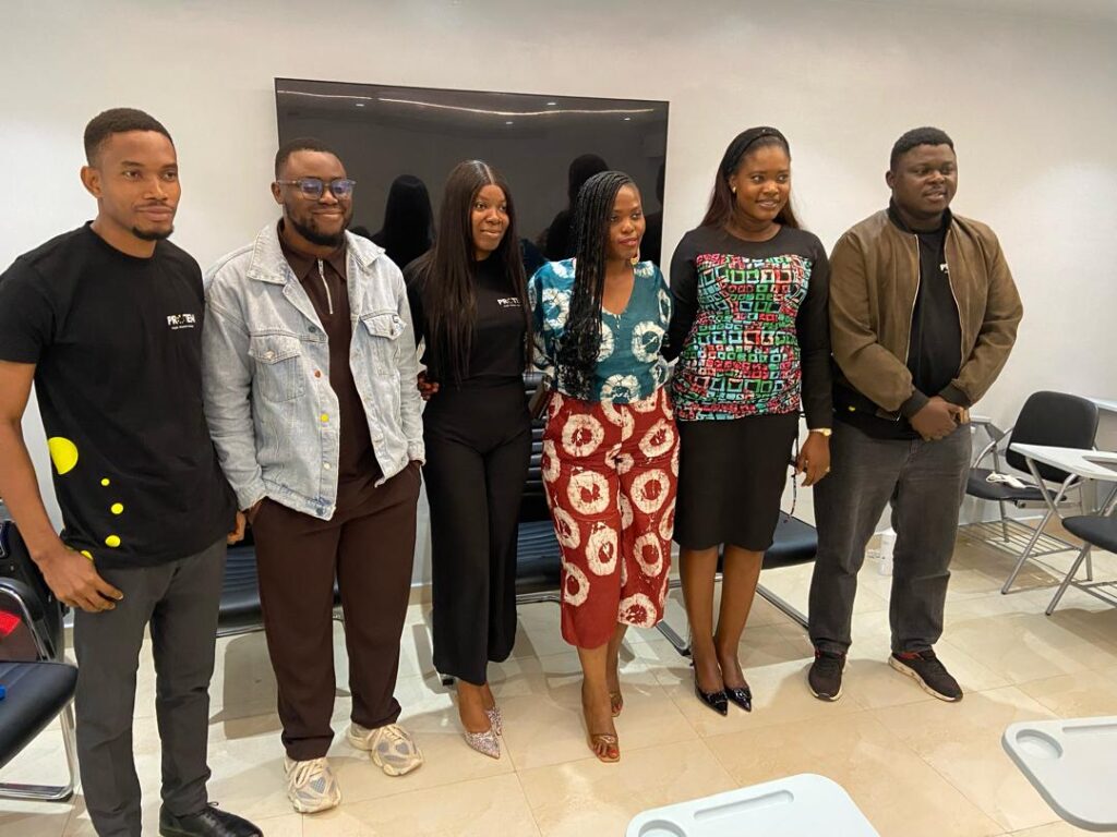 Yes I Can 2.0: Empowering Young Professionals to Rise Above Self-Doubt Yes I Can